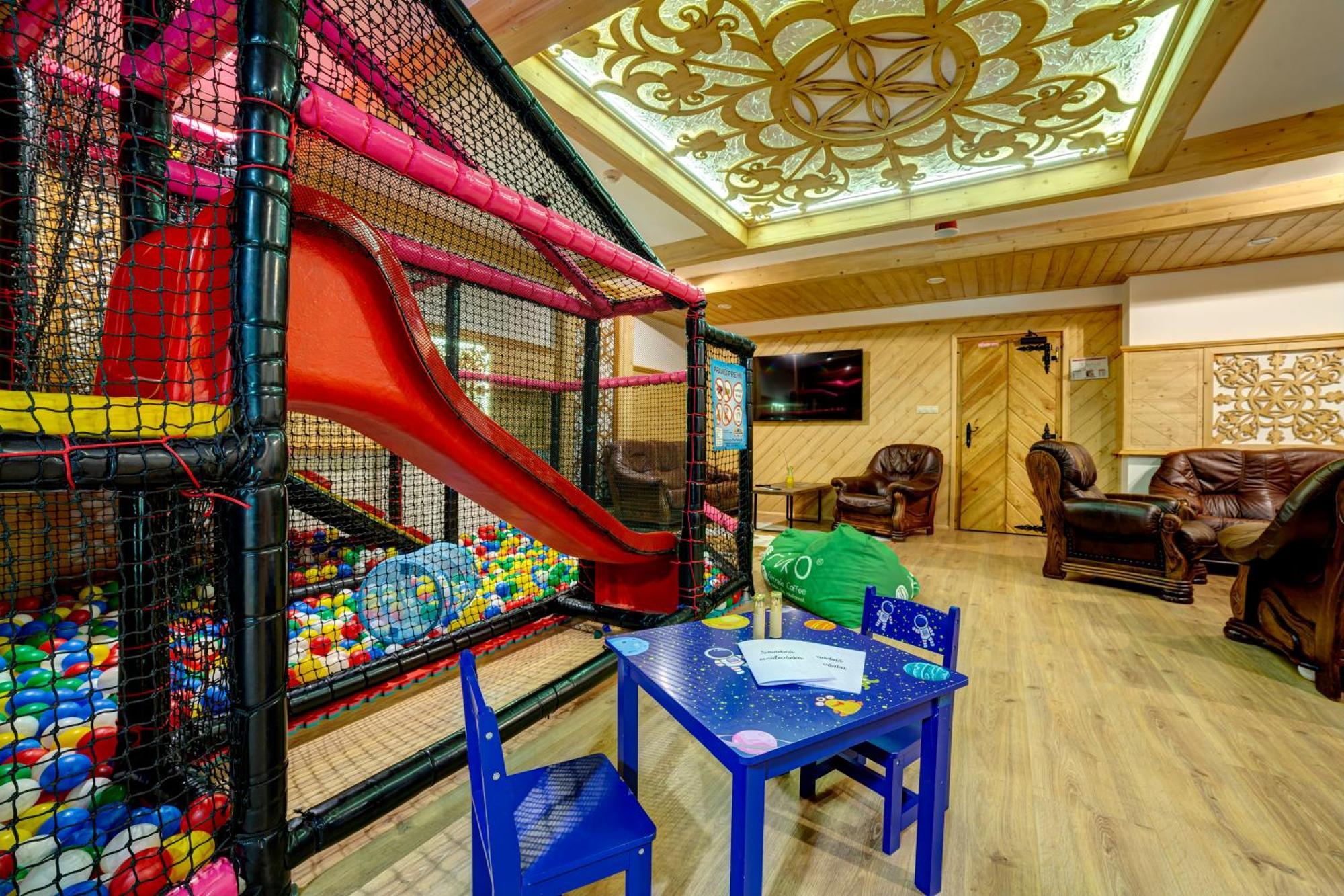 Hotel Strachan Family Jasna Demänovská Dolina Extérieur photo
